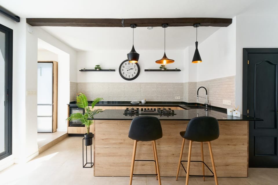 Kitchen or kitchenette