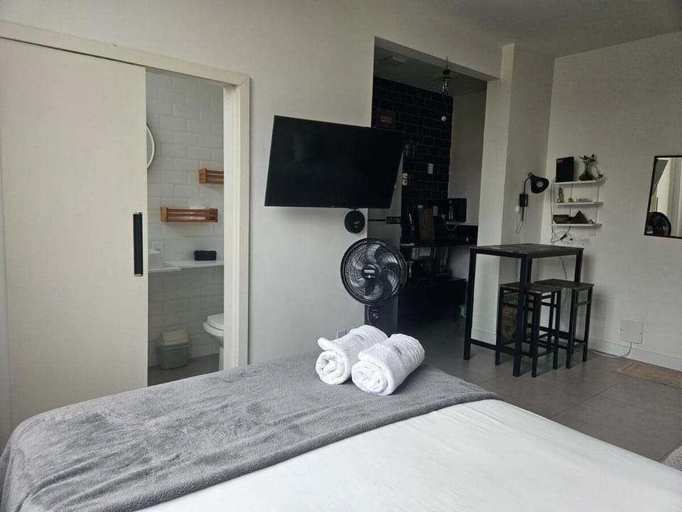 Copacabana Charming Studio Apartment in Rio de Janeiro