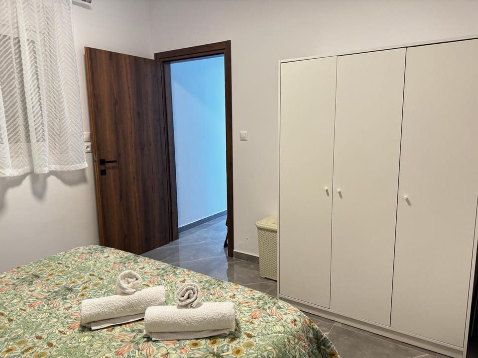 CARISSA SUITES a Apartment in Rhodes, Greece