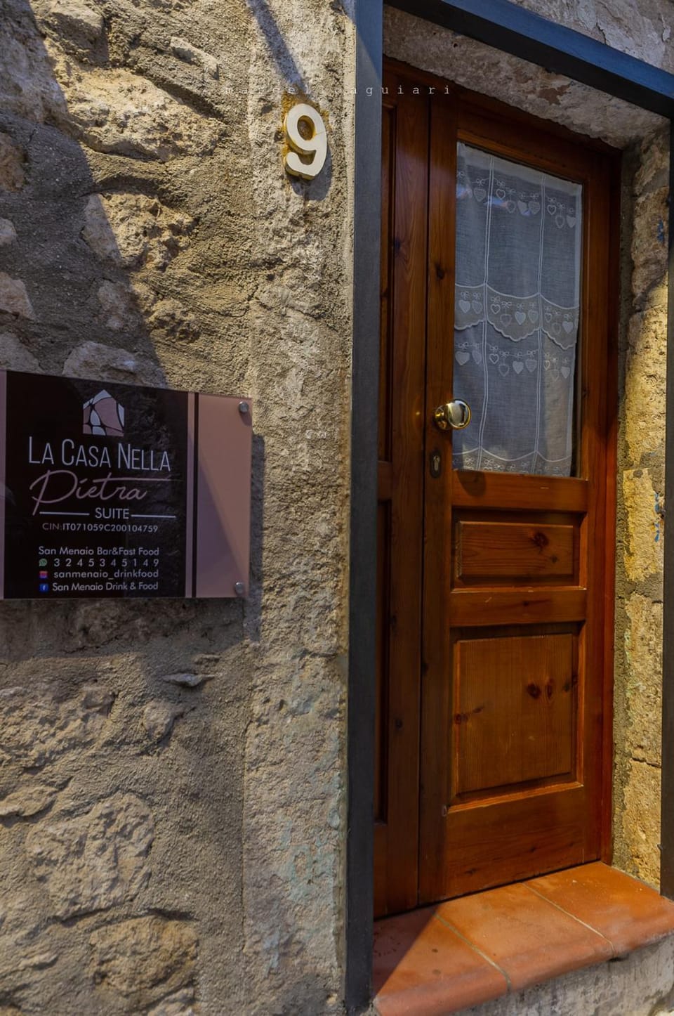 Facade/entrance, Property logo or sign, Logo/Certificate/Sign, Certificate/Award