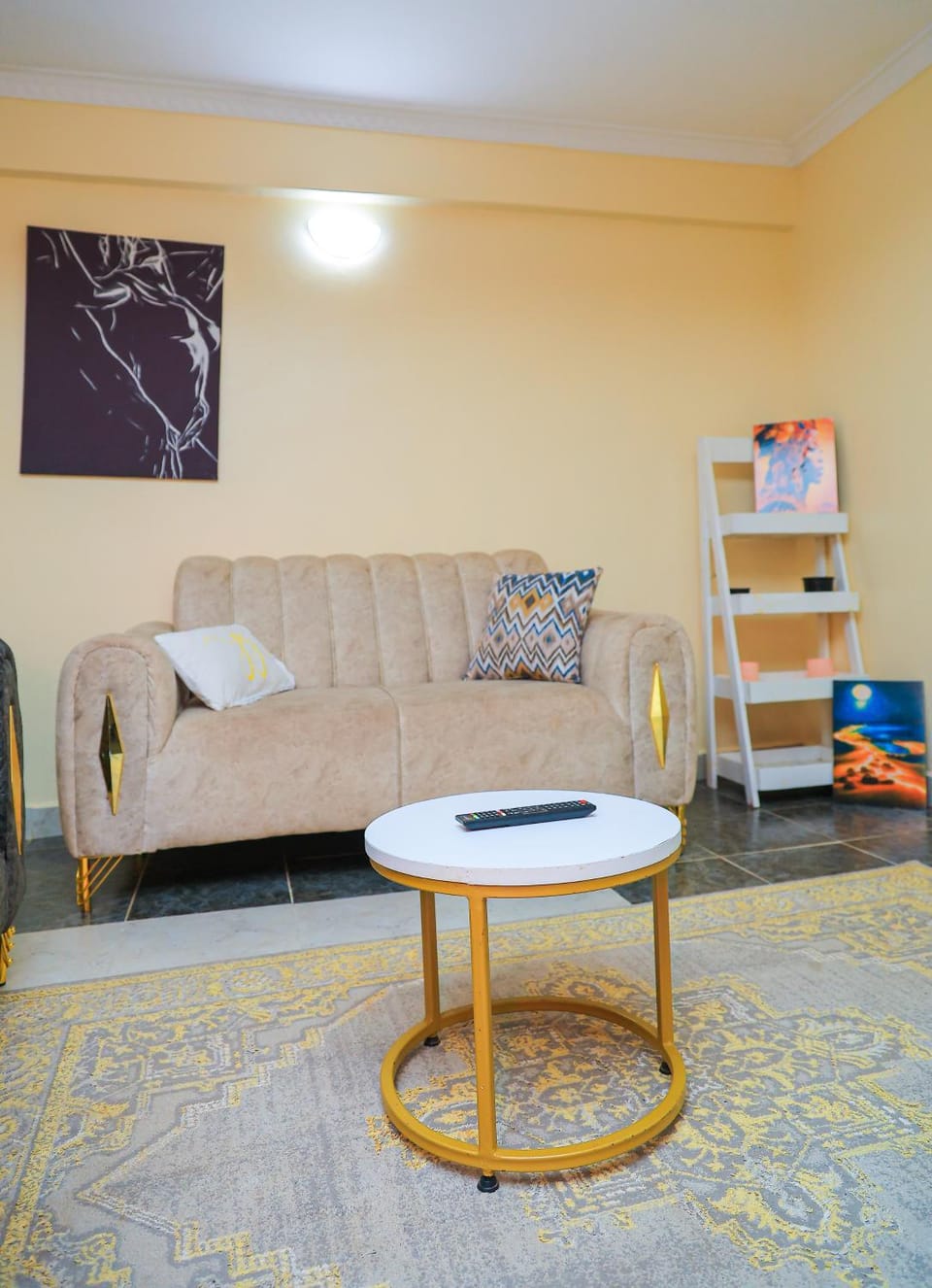 Living room, Seating area