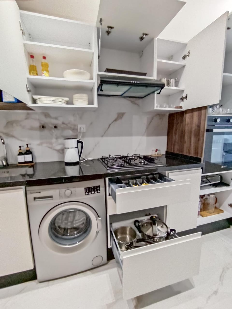Luxury Condo Mehdia Beach, Parking, Netflix, Games, High Speed Internet Apartment in Rabat-Salé-Kénitra