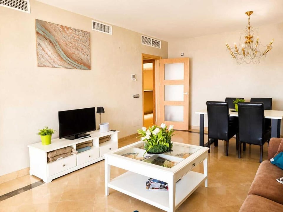 Blue Horizon: 1a línea de playa • Valle Properties Apartment in Costa del Sol