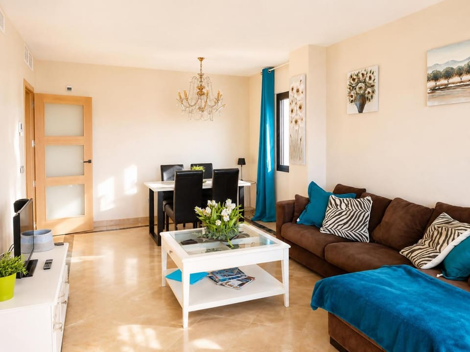 Blue Horizon: 1a línea de playa • Valle Properties Apartment in Costa del Sol