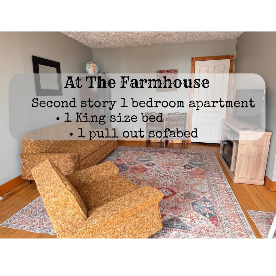 Bed, Living room