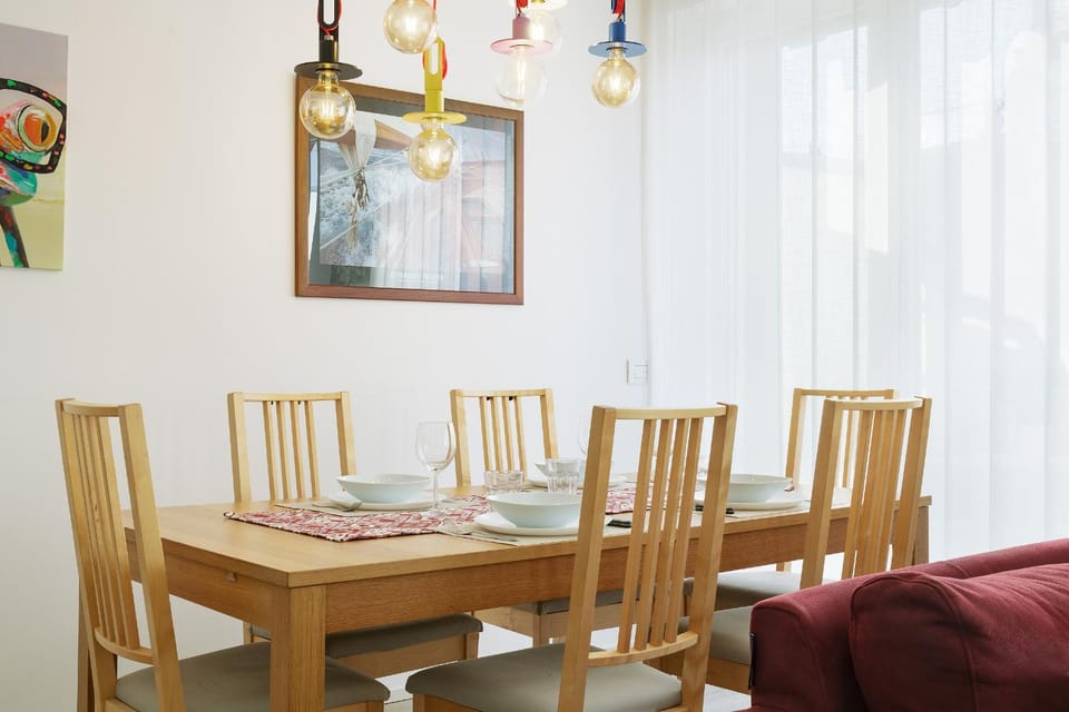 Living room, Seating area, Dining area