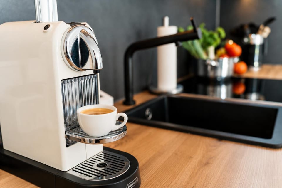 Coffee/tea facilities, Kitchen or kitchenette