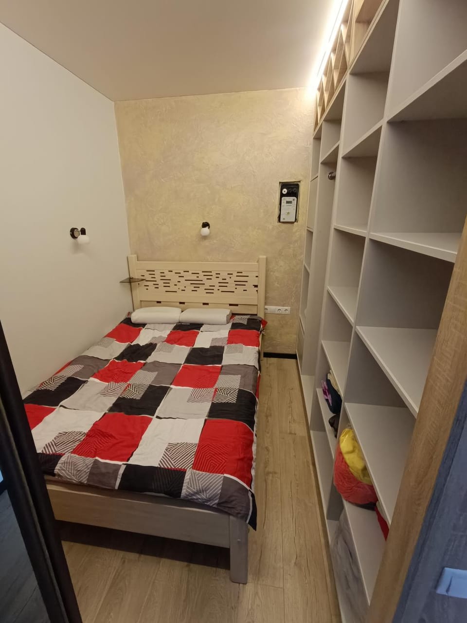 Bed, Photo of the whole room, Bedroom, wardrobe