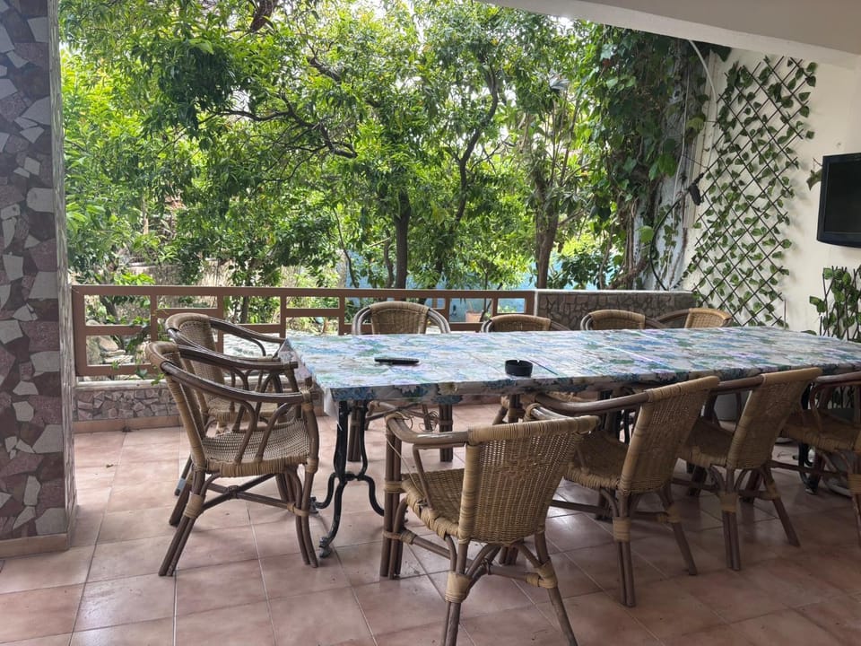 Garden, Balcony/Terrace, Dining area, Garden view