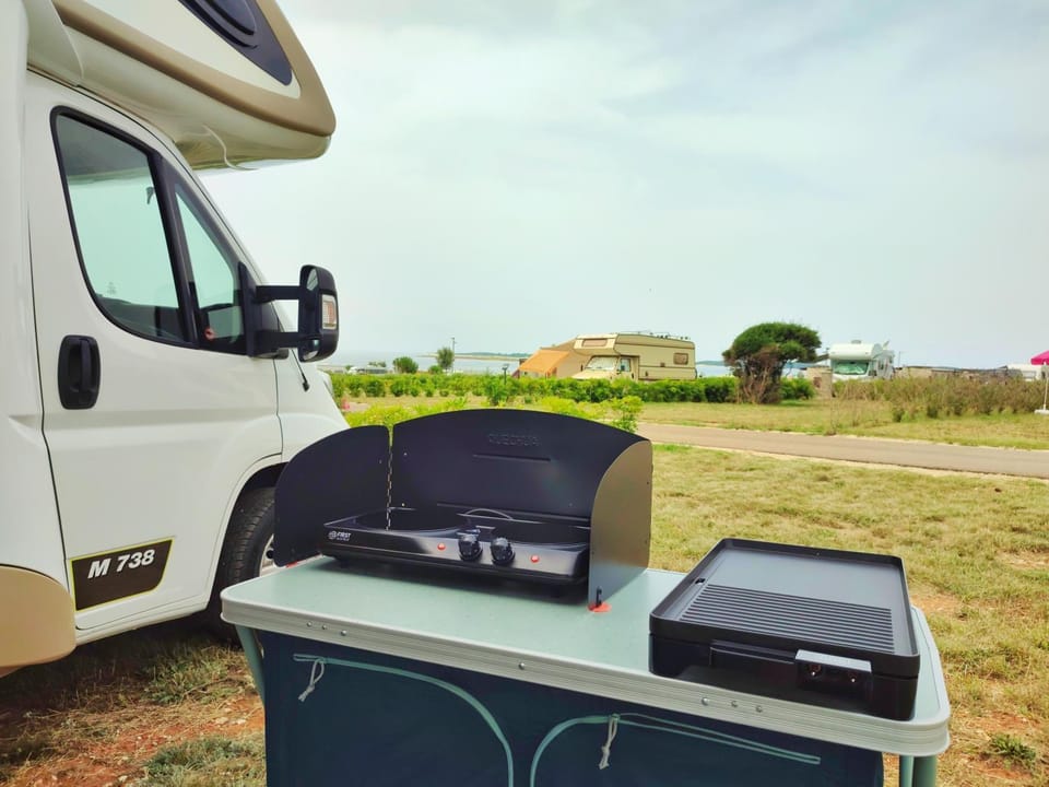 Camper Pula - Fiat PLA Campground/ 
RV Resort in Pula