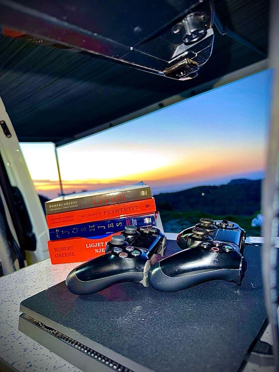 Sunrise, Sunset
