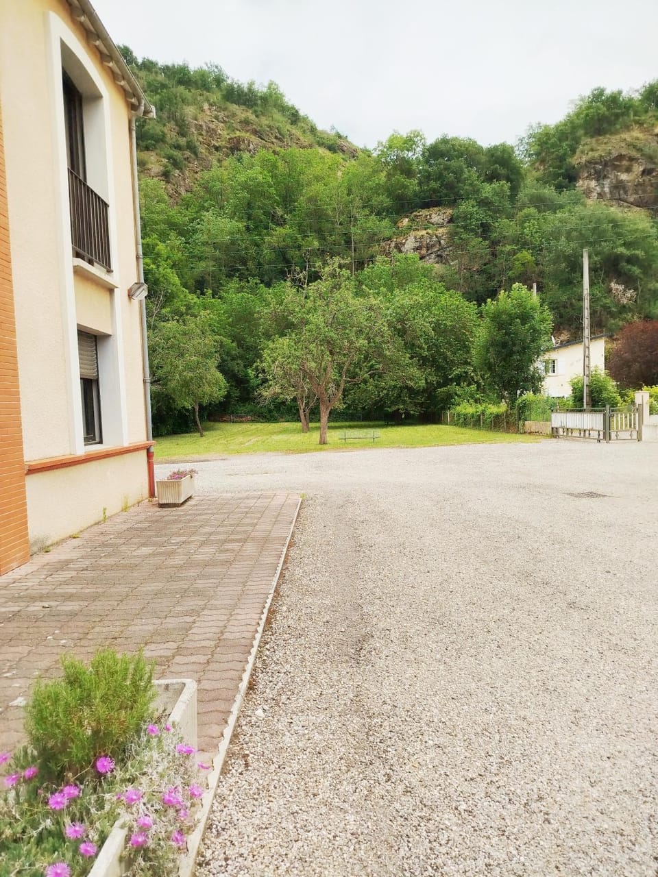 Garden, Garden view