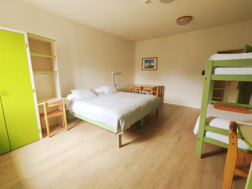 Bed, Photo of the whole room, Bedroom, bunk bed, wardrobe