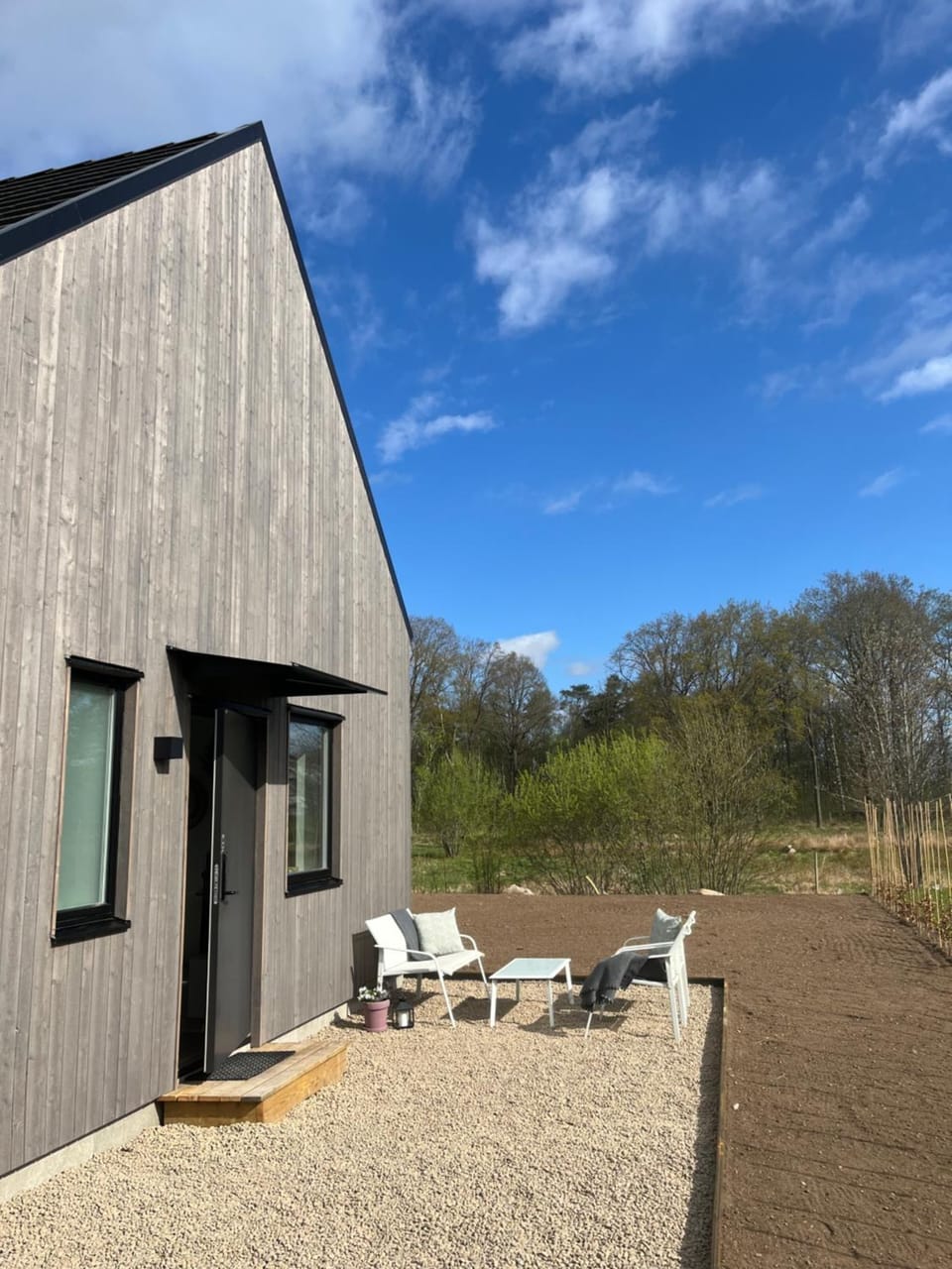Property building, Patio, Spring, Day, Natural landscape