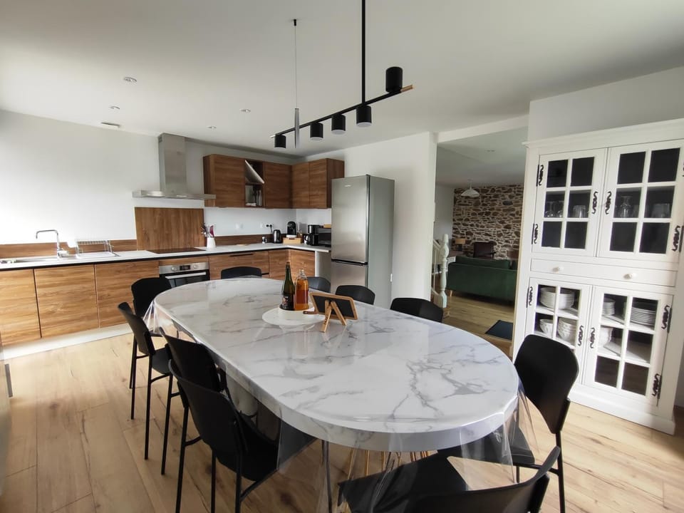 Dining area, kitchen, kitchen