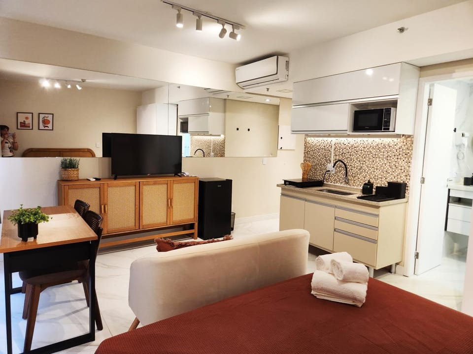 Communal lounge/ TV room, TV and multimedia, Living room, kitchen
