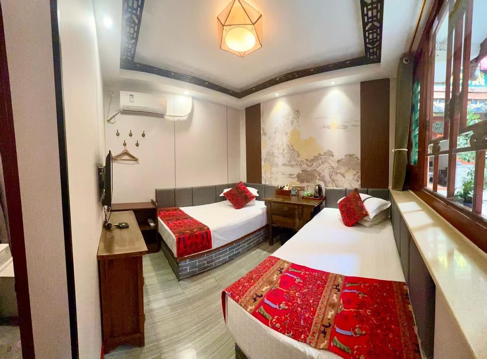 Pingyao HongJingYuanGuesthouse Bed and Breakfast in China