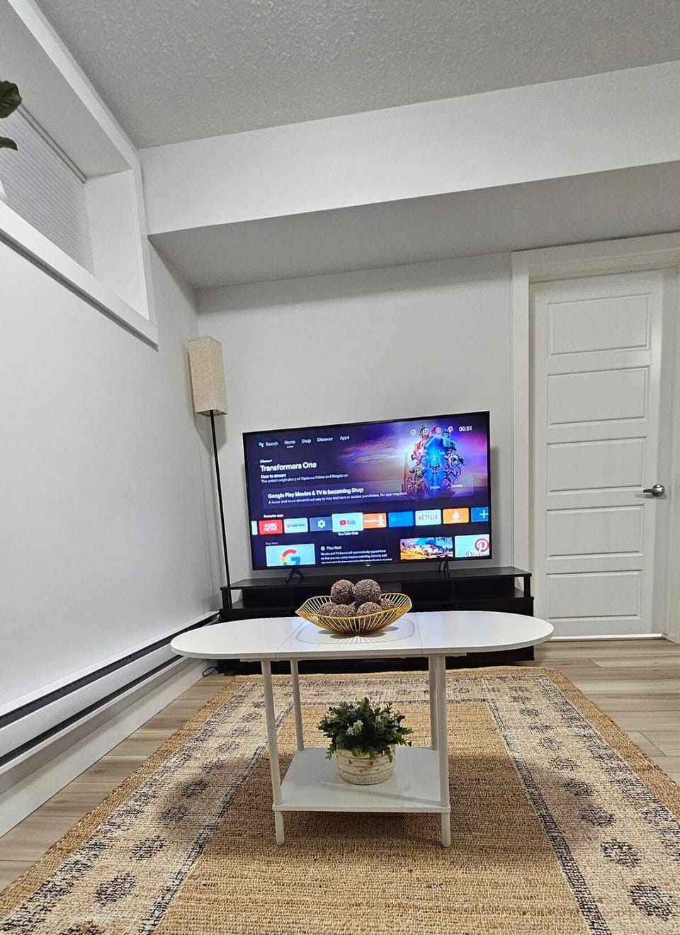 Brand New Stylish Heartland Suite! Apartment in Regina