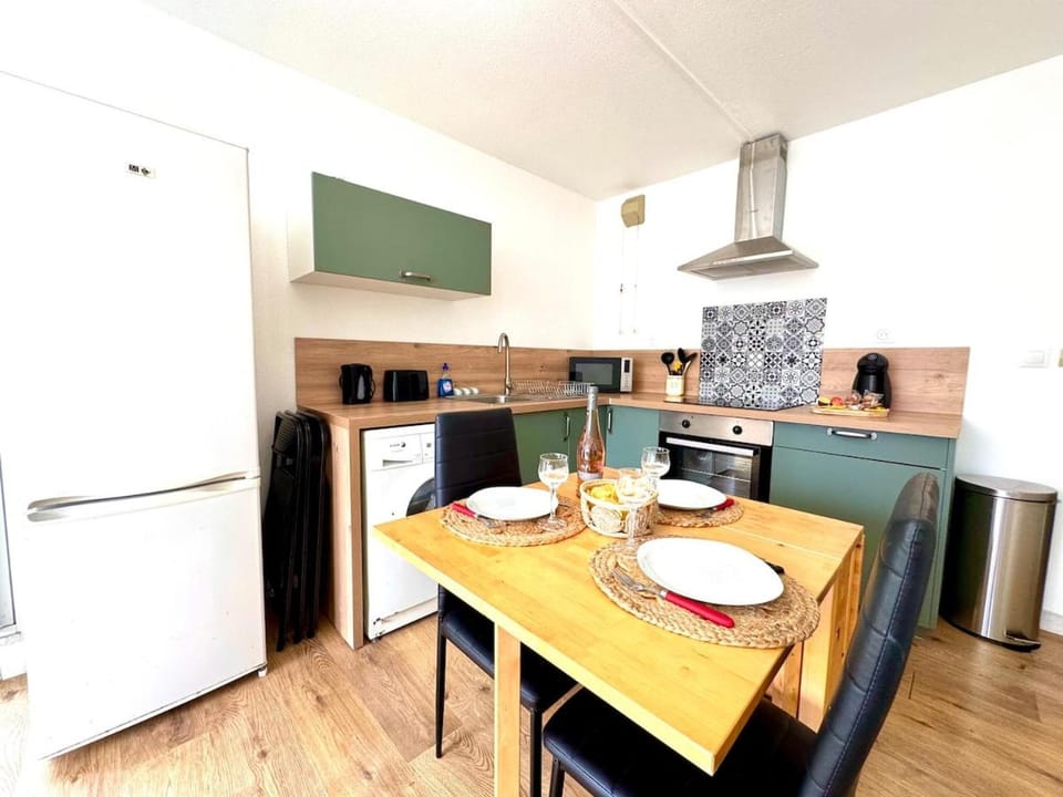 Petite Calédonie-Clim-Proche mer Apartment in La Grande-Motte