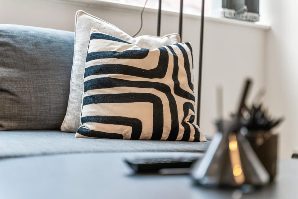 Leeds City Centre Apartment - Free Parking - Close to Arena - Sleeps 6 Apartment in Leeds