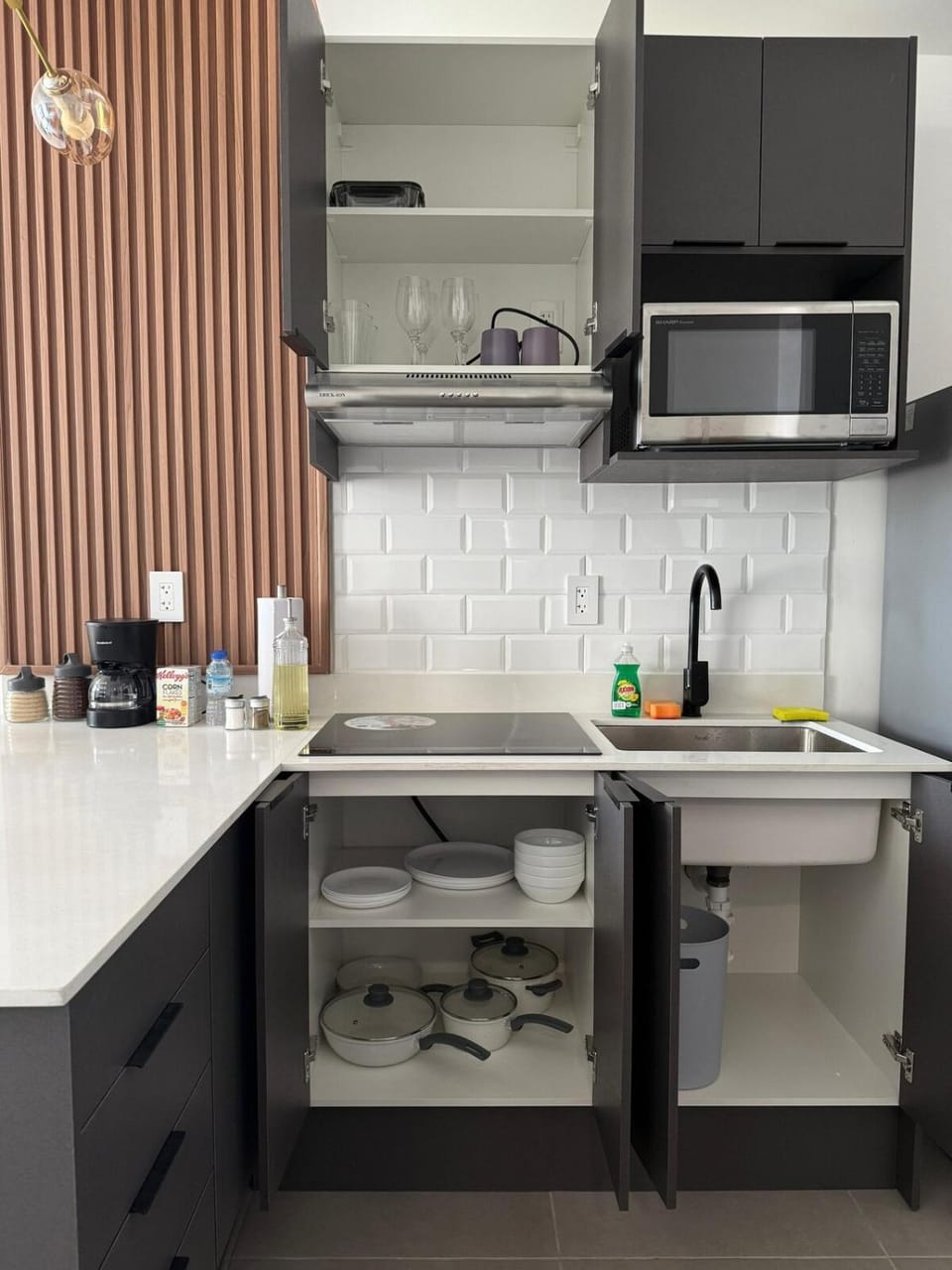 Kitchen or kitchenette