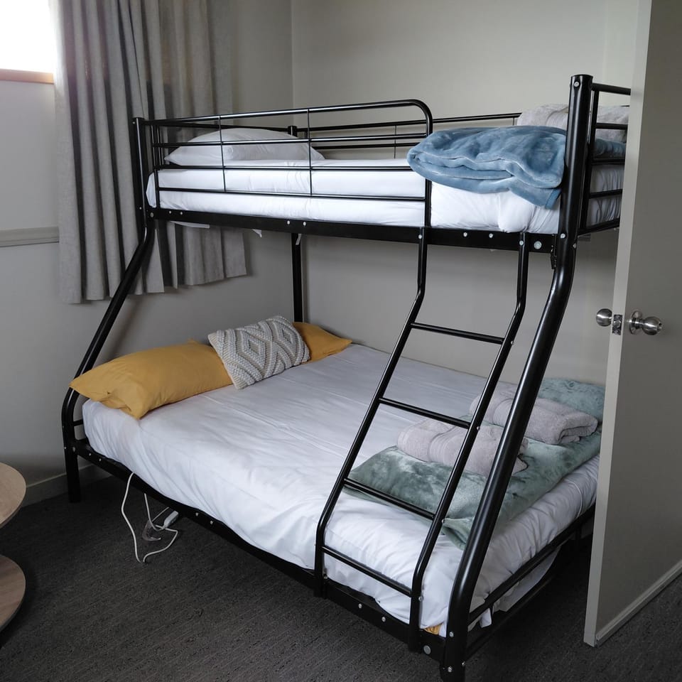 bunk bed