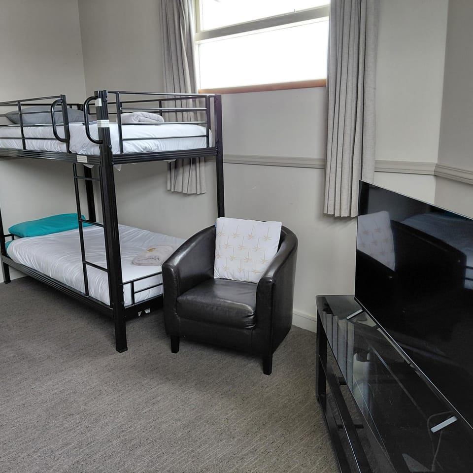 bunk bed