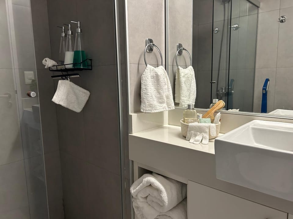 Shower, Bathroom