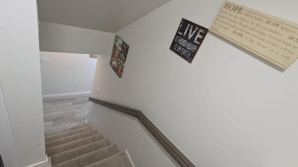 Furnished Basement with Seperate Entrance Bed and Breakfast in Winnipeg