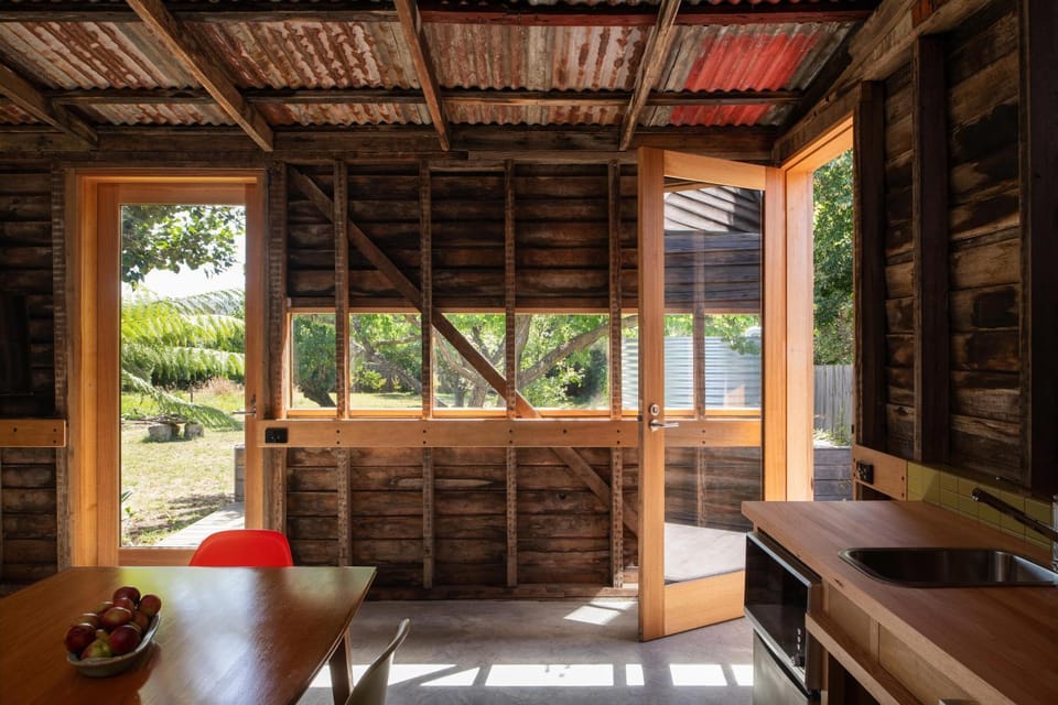 Kitchen or kitchenette, Dining area, Garden view