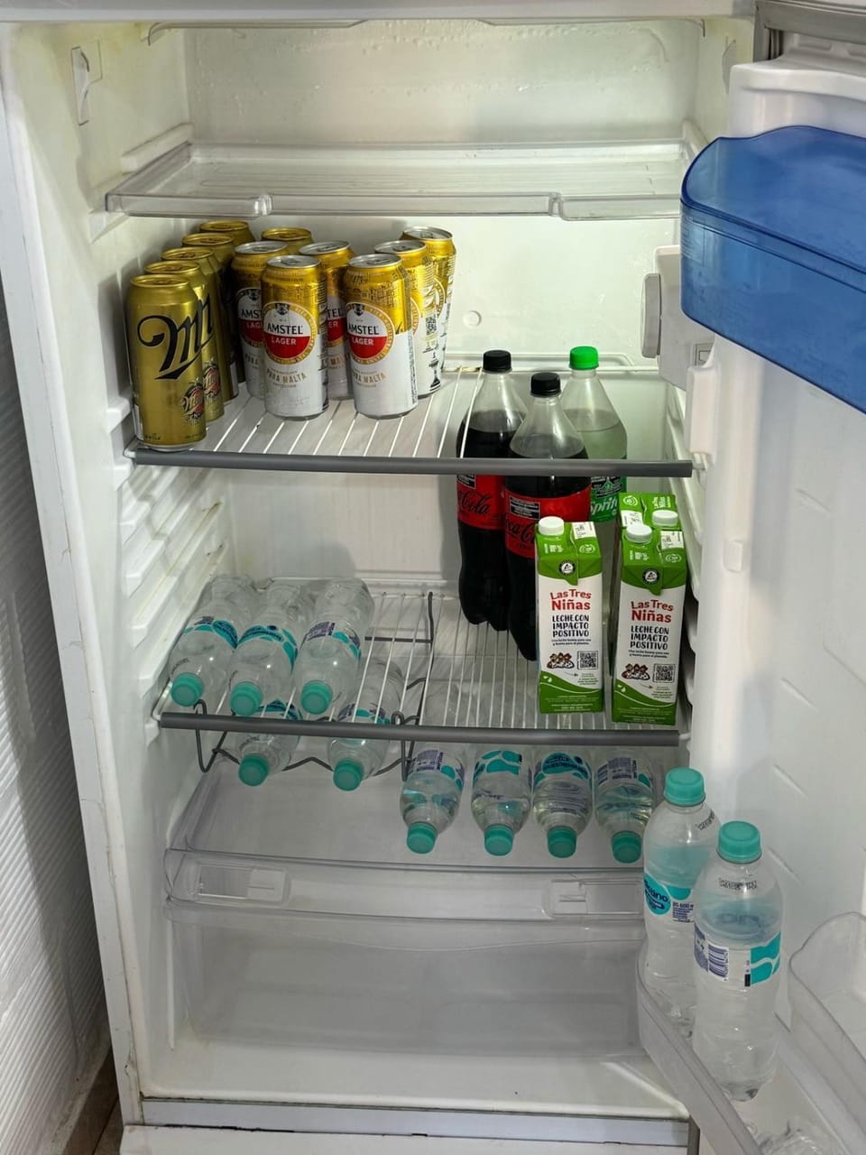 Food and drinks, Food, Drinks