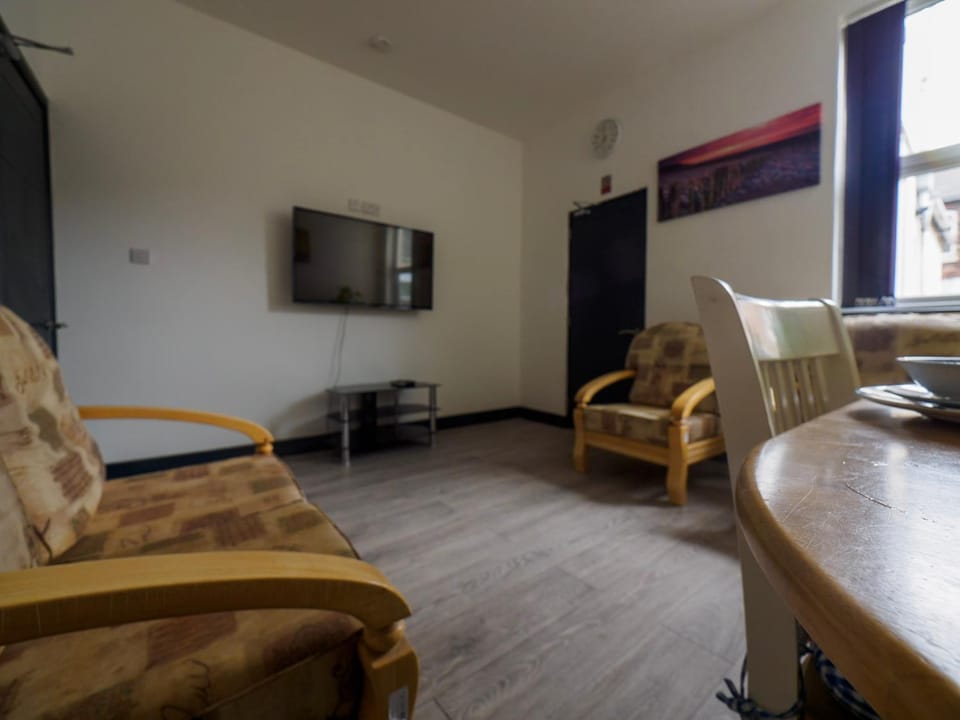 Chatham Lodge Double Room 3 Ensuite Bed and Breakfast in Stoke-on-Trent