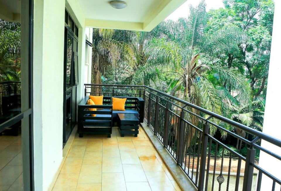 Stylish 3-bed Ensuite Apt in Westlands Apartment in Nairobi