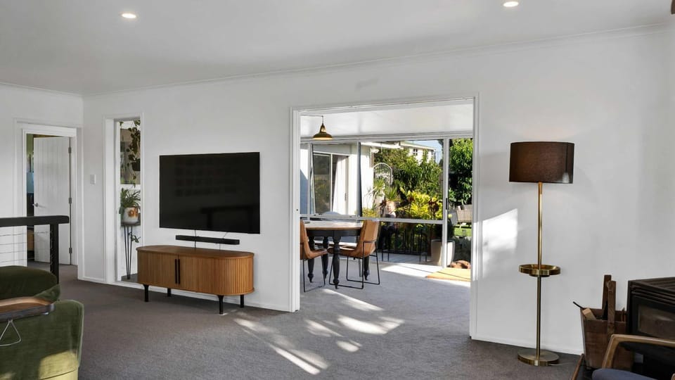 Oakura Oasis - ultimate beachside retreat House in Taranaki, New Zealand