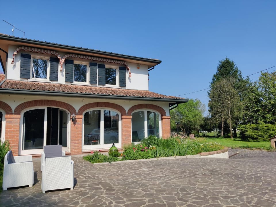 Property building, Garden, Garden view