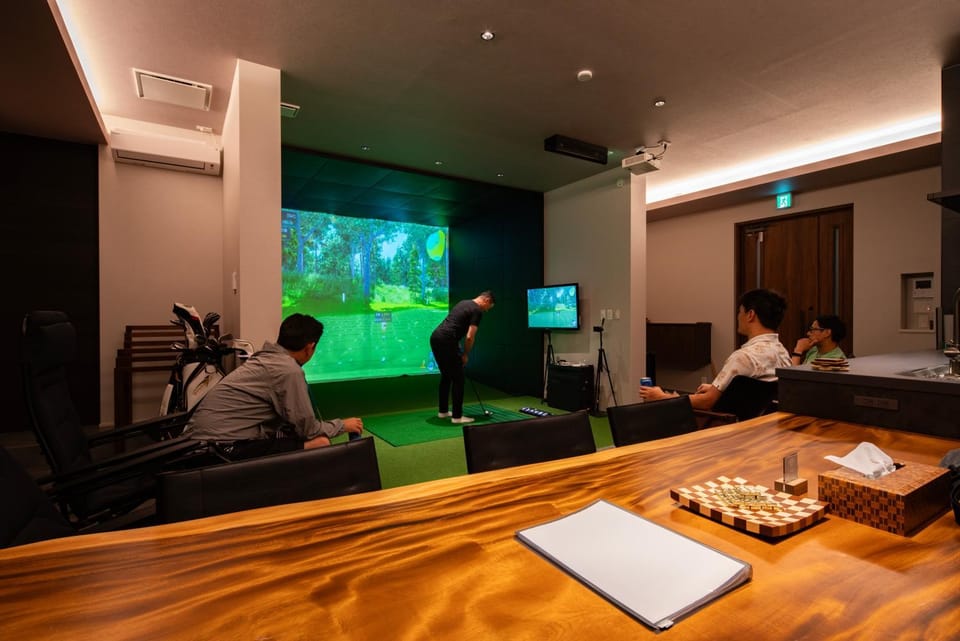People, TV and multimedia, group of guests
