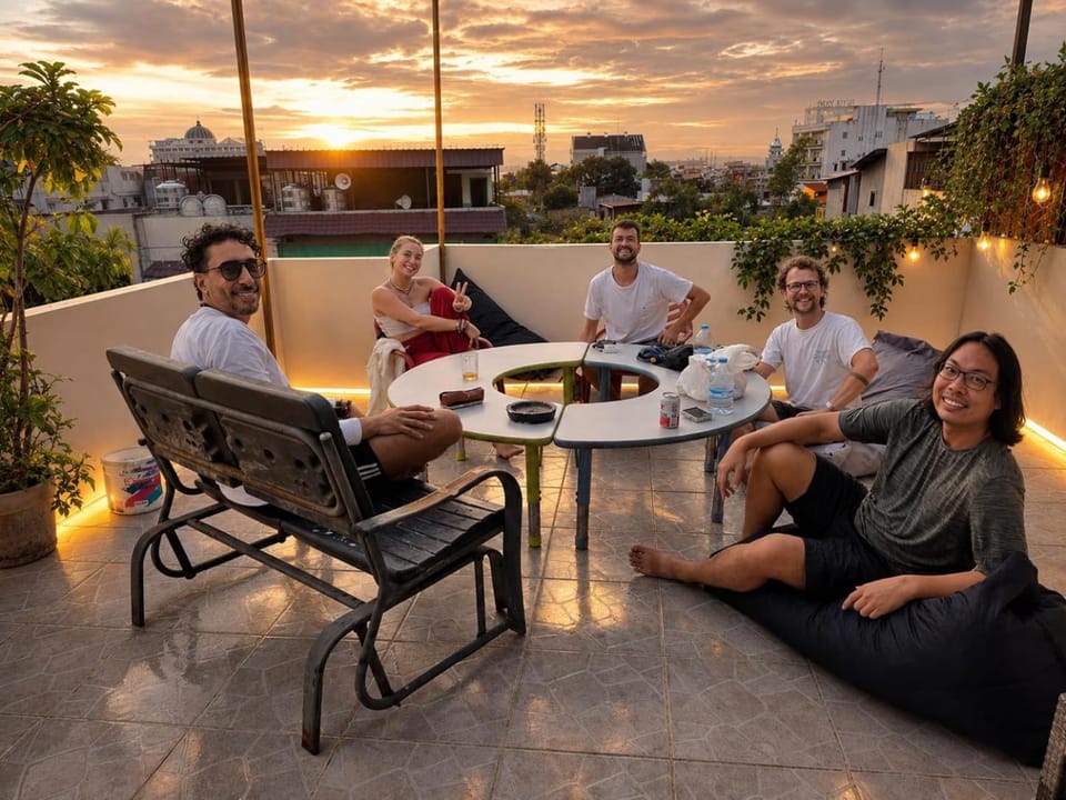 Patio, Street view