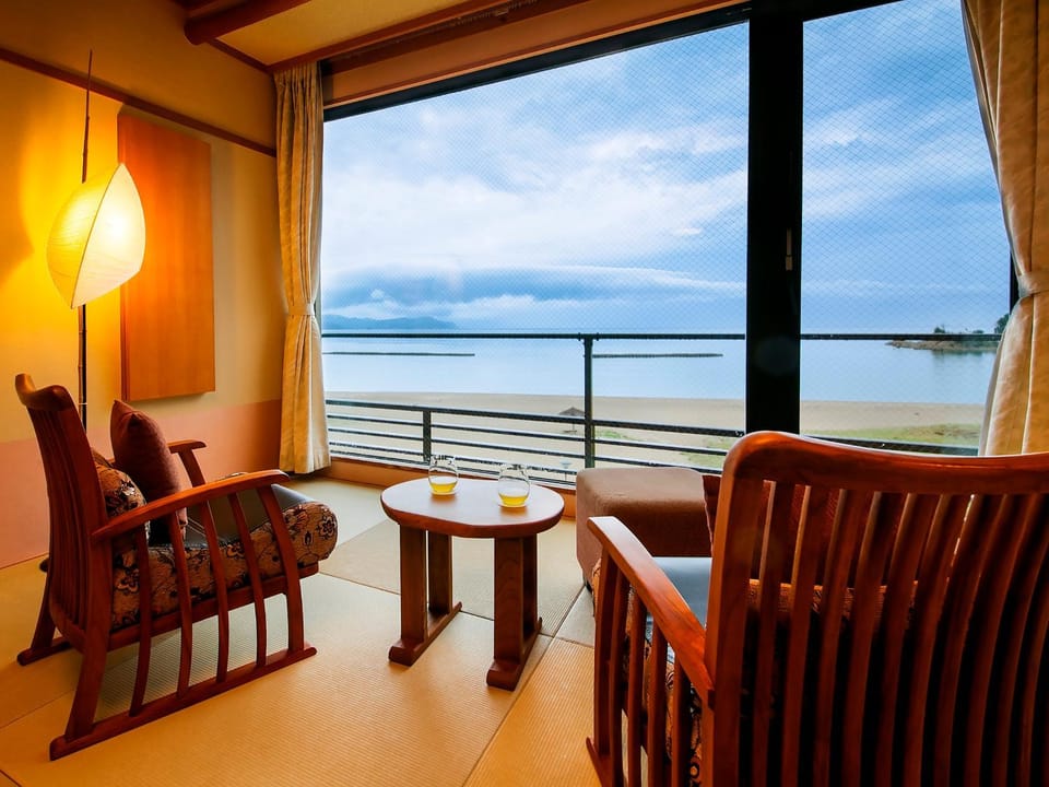 Day, View (from property/room), Seating area, Sea view