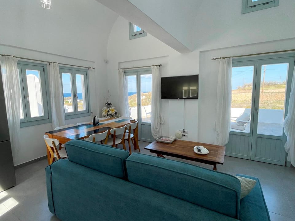 Natural landscape, Living room