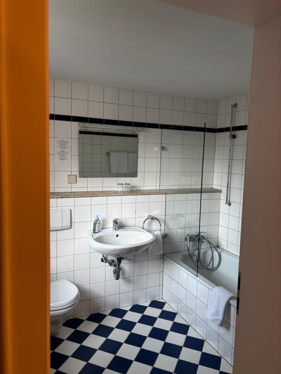 Landgasthof Zum Engel Hotel in Sinsheim
