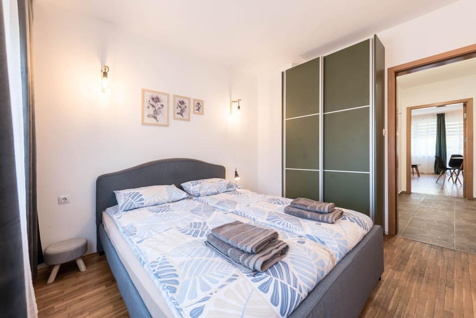 City Comfort & Beach Vibes Apartment in Varna
