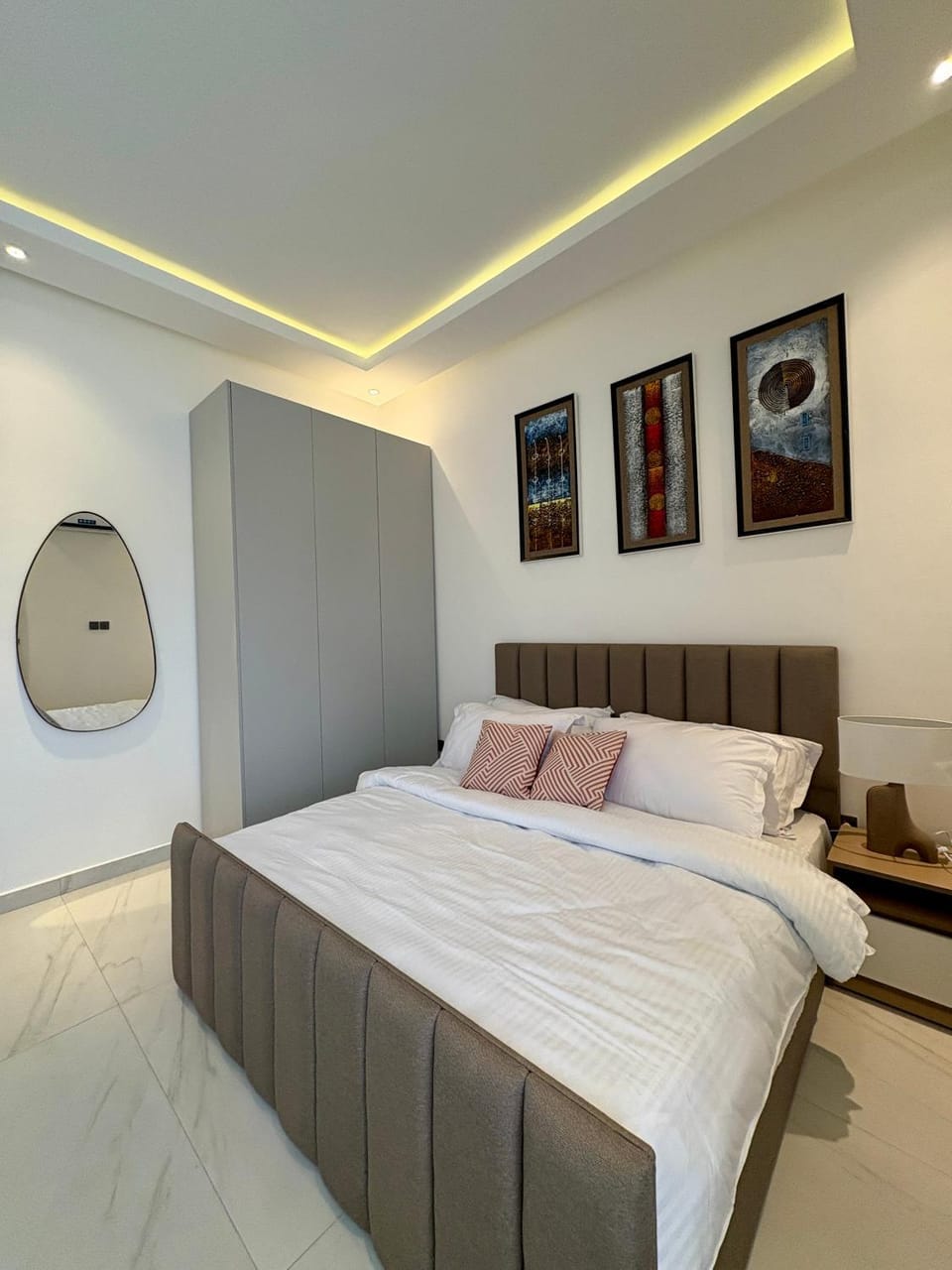 Modern 2 Bedroom Apartment Apartment in Accra