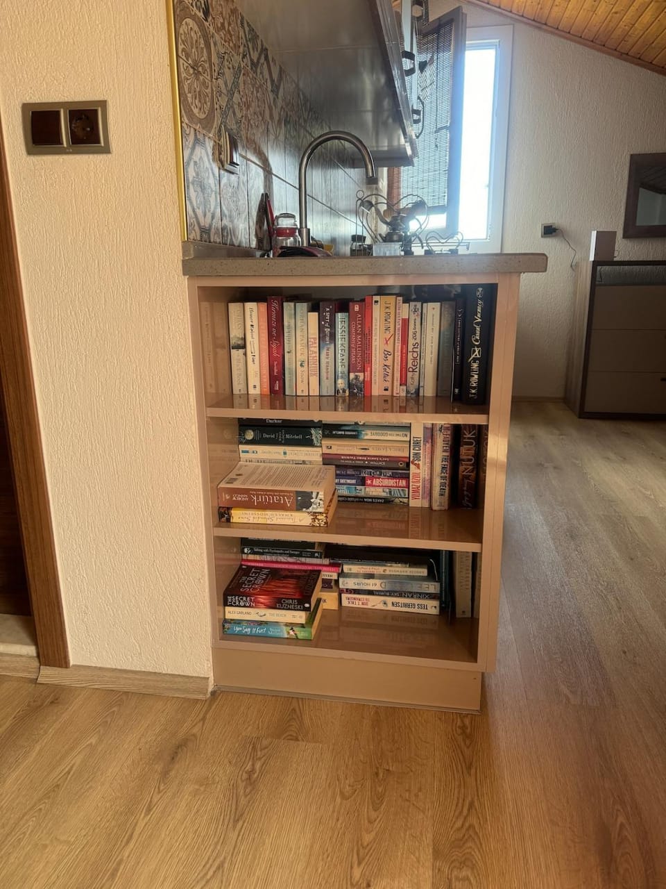 1 bedroom close to bus station and MALL 200 mb wifi Apartment in Fethiye