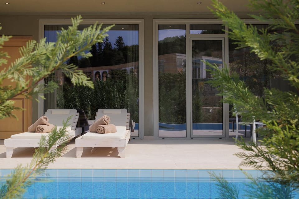 Summer, Swimming pool