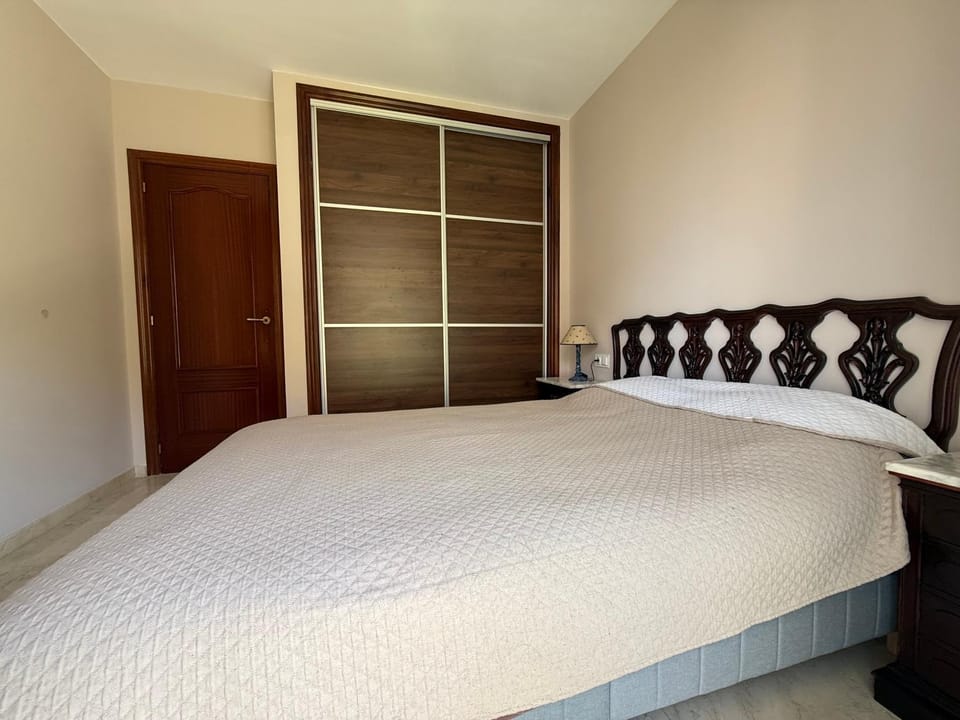Bed, Bedroom, wardrobe