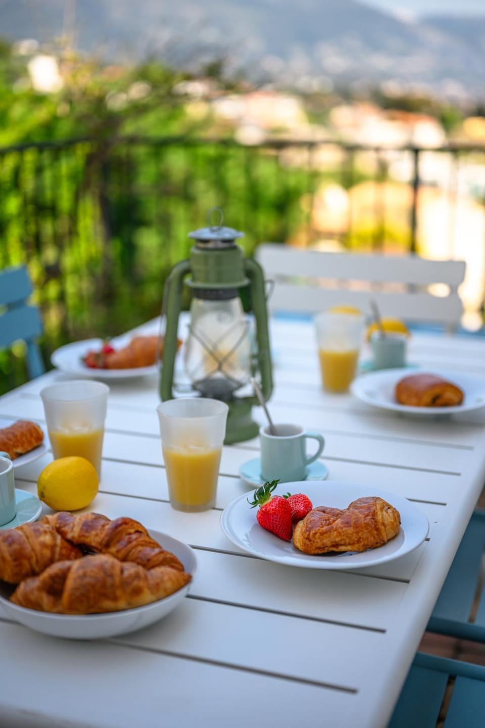 Villa Shangrila, charming house with sea view, swimming pool and garden nr Monaco and Italy Villa in Roquebrune-Cap-Martin