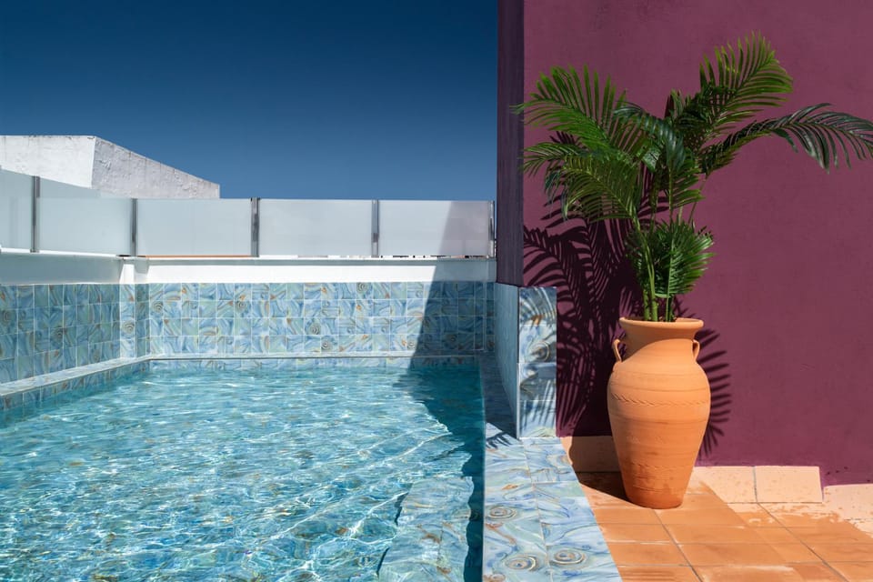 Balcony/Terrace, Swimming pool