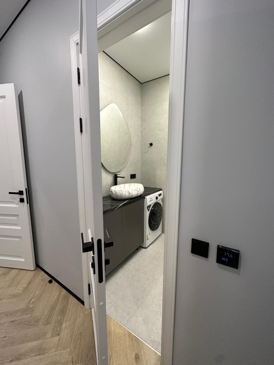 2-х комнатная квартира Apartment in Almaty