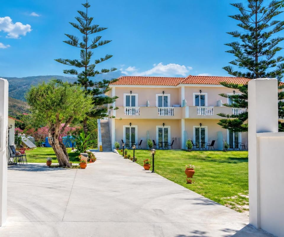 Hector's studios Apartment in Zakynthos, Greece