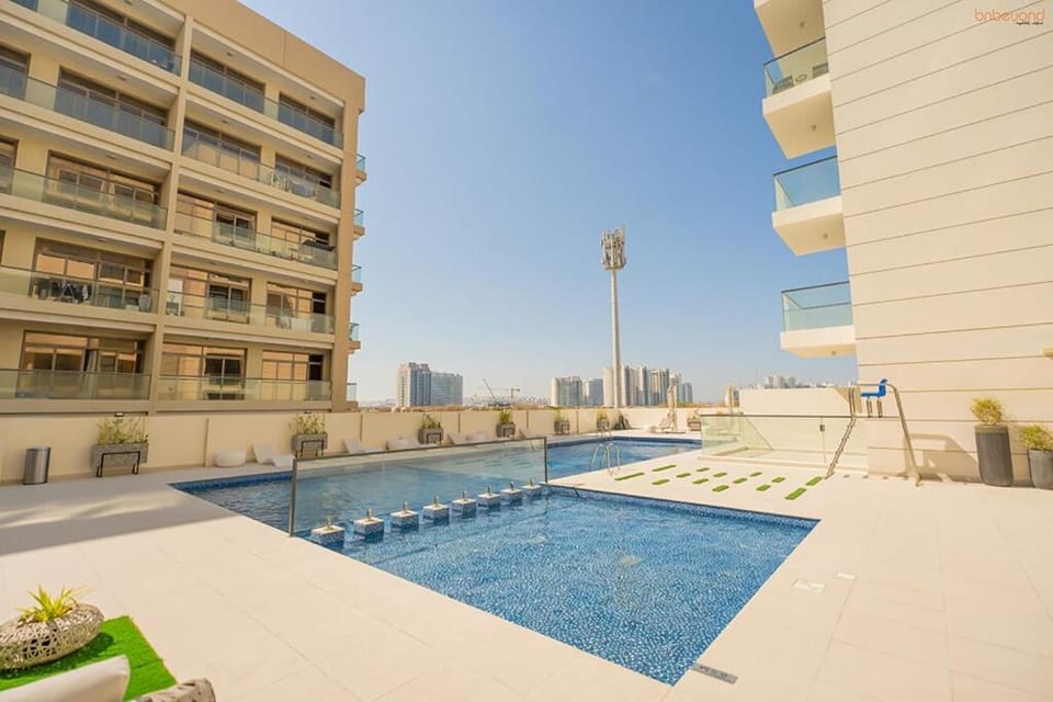 Bnbeyond's Sassy Studio with Expansive Balcony Apartment in Dubai